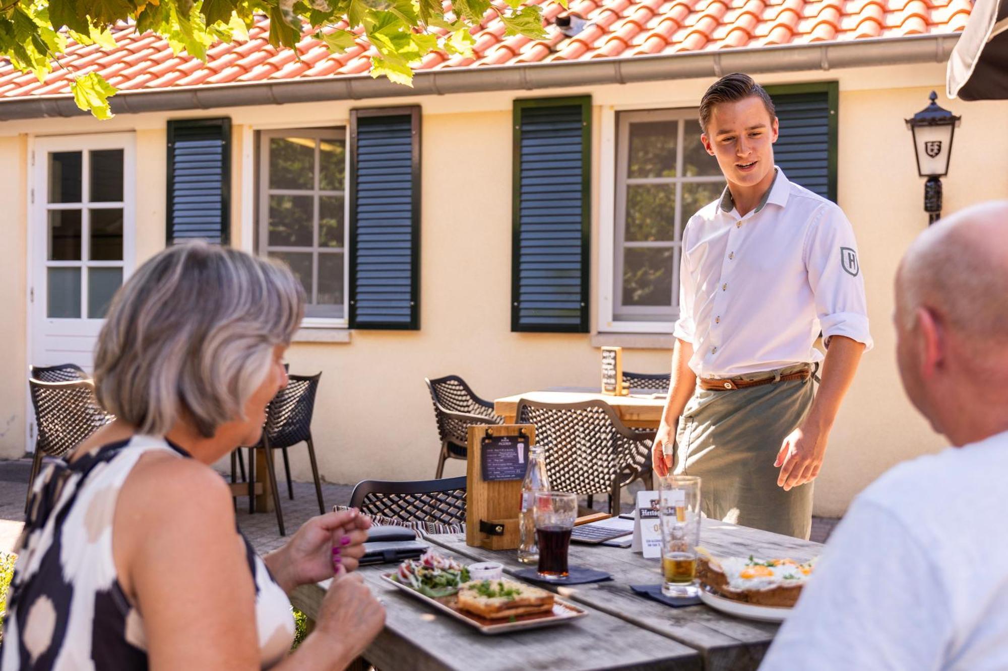 Hotel & Restaurant - Auberge De Hilver Diessen Eksteriør billede