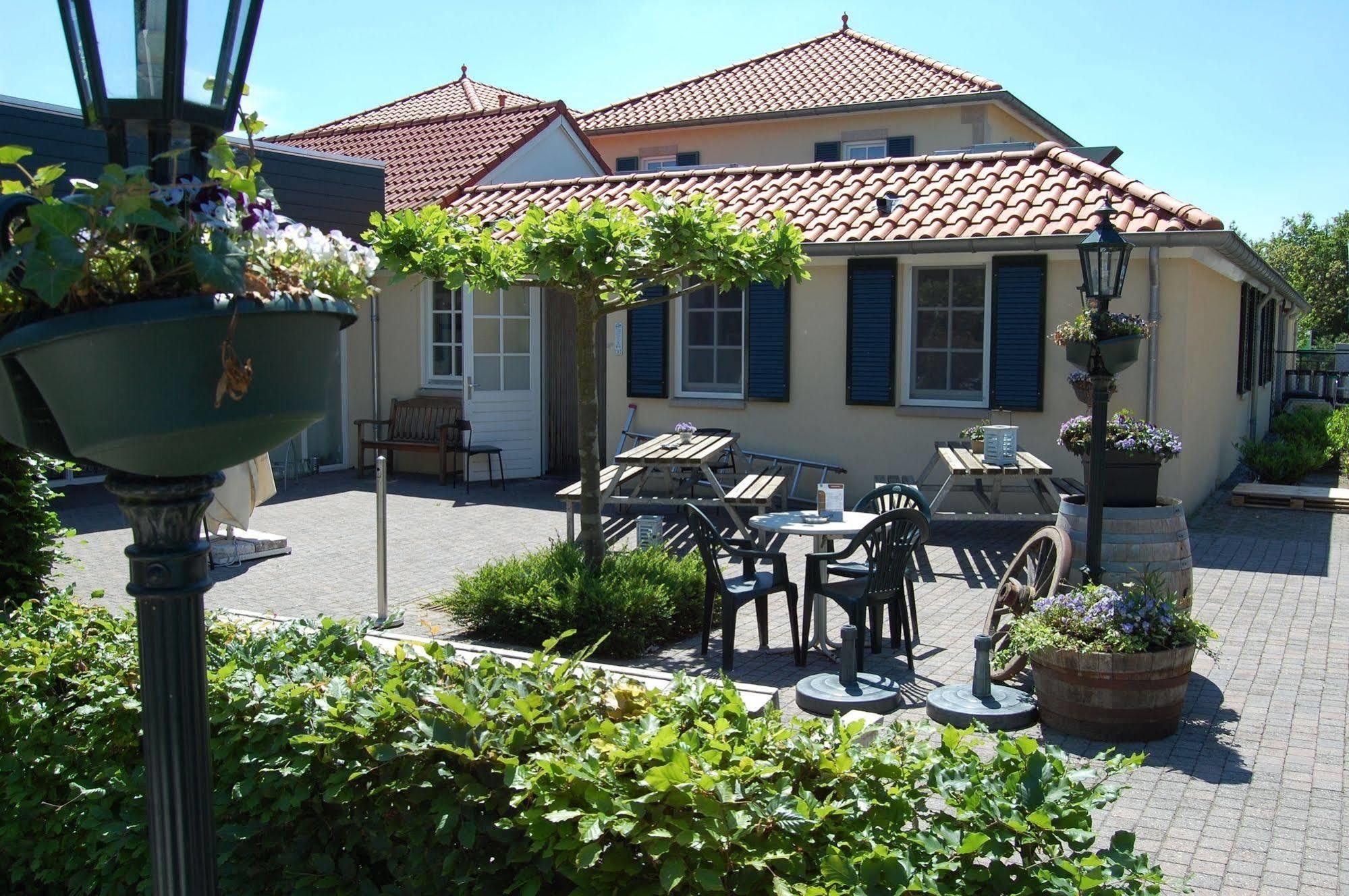 Hotel & Restaurant - Auberge De Hilver Diessen Eksteriør billede